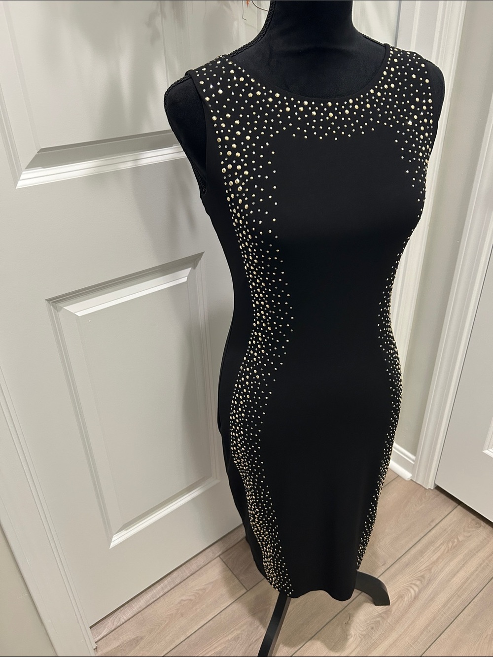 Calvin Klein Black Sleeveless Studded Sheath Dress Size Small - Picture 4 of 16